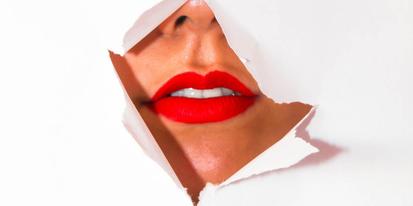 White Shirt 2021 11 16T122456.730