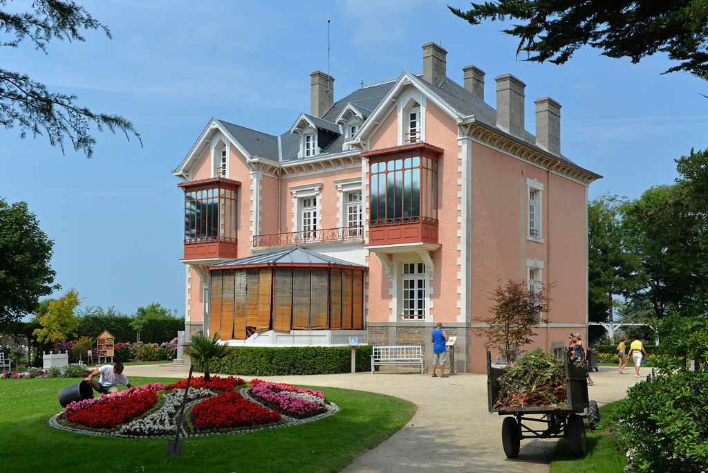 14579407107 F22be9cd46 B