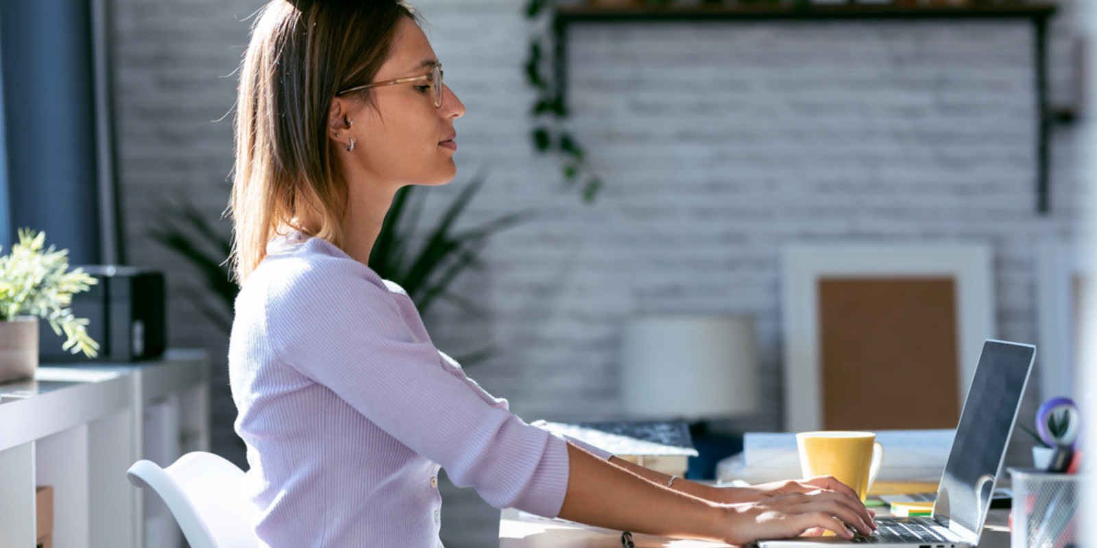 White Shirt 2021 11 10T171923.247