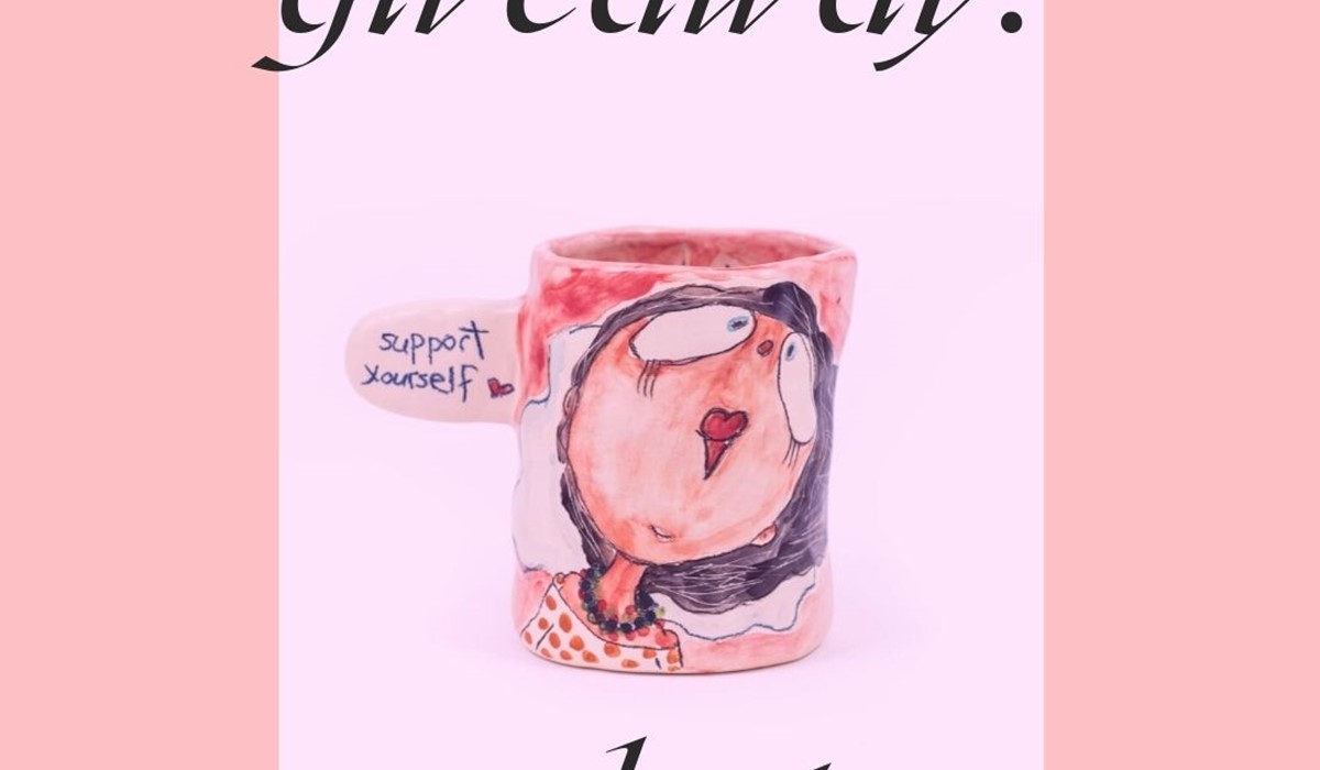 Pink Minimalist Freebie Giveaway Instagram Post (2)